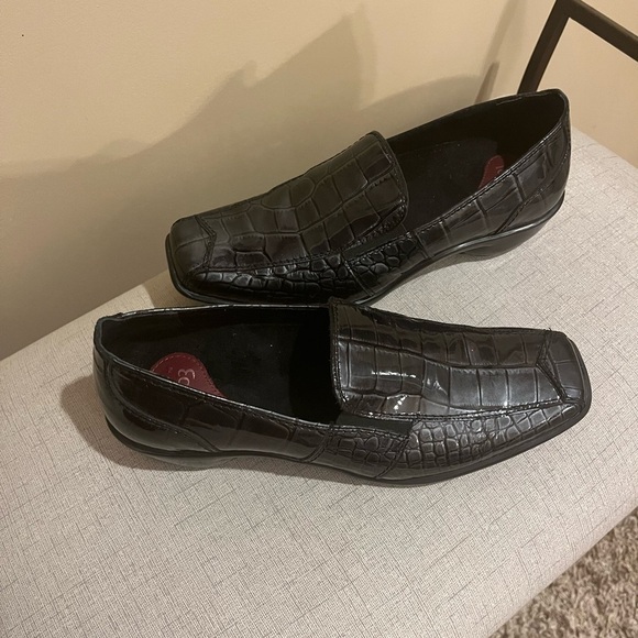 1803  Nome Loafers in Black Glass Croc, size 39 - Picture 3 of 6
